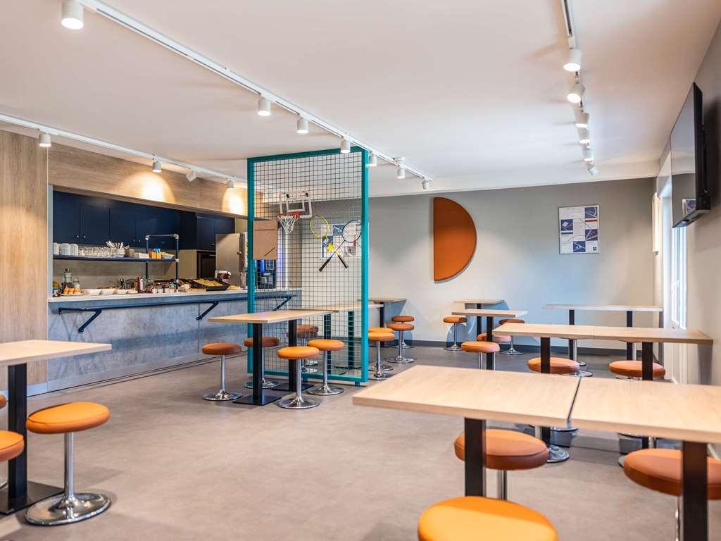 Ibis Budget Villefranche Limas Restauracja zdjęcie